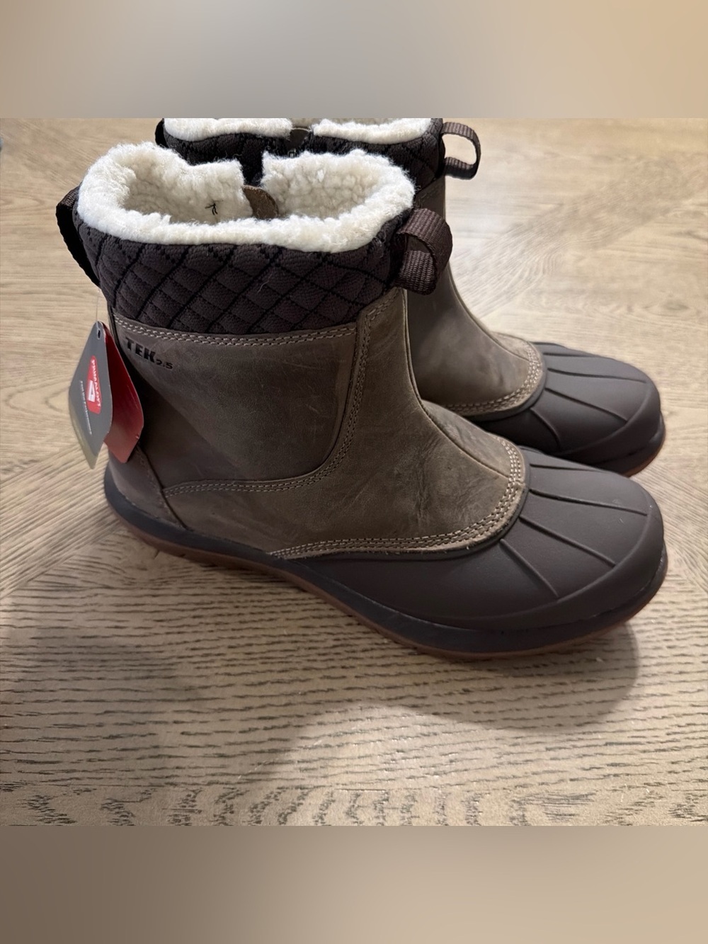L.L. Bean Womens  Vista Mid Boots Gray  Thinsulate 9